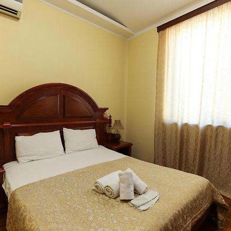 Aeetes Palace Kutaiszi Kültér fotó